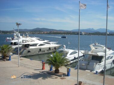 Banchina Ormeggi Porto Olbia Sardegna Yacht