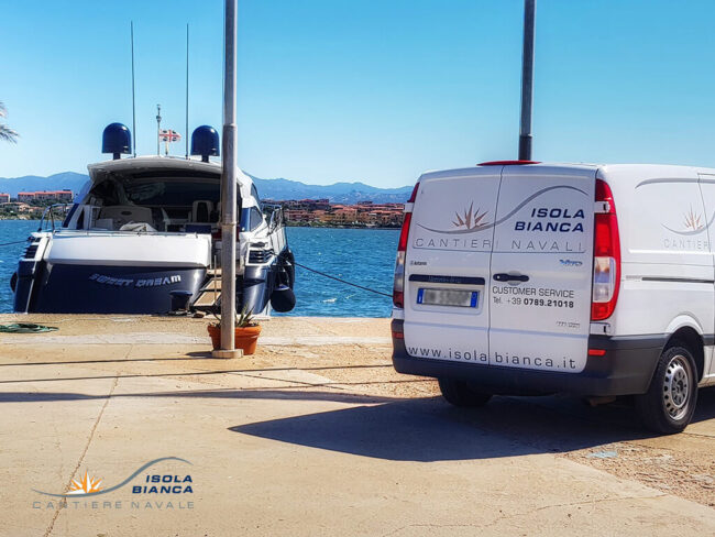 Barche assistenza yacht sardegna Barche assistenza yacht sardegna