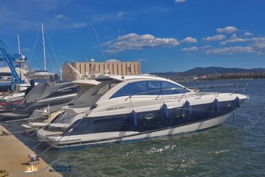 Rimessaggio Yacht In Sardegna Isola Bianca