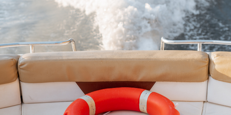 TOP FIVE SAFETY ACCESSORIES FOR YOUR BOAT TOP FIVE SAFETY ACCESSORIES FOR YOUR BOAT